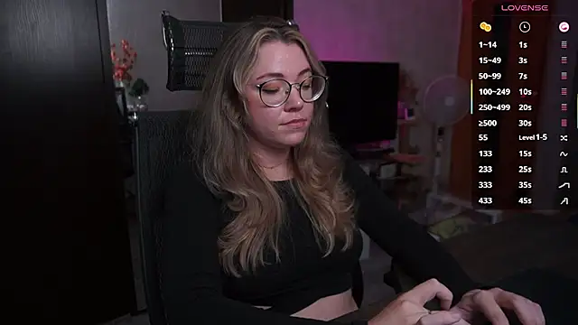 RemyCute Chat XXX in diretta