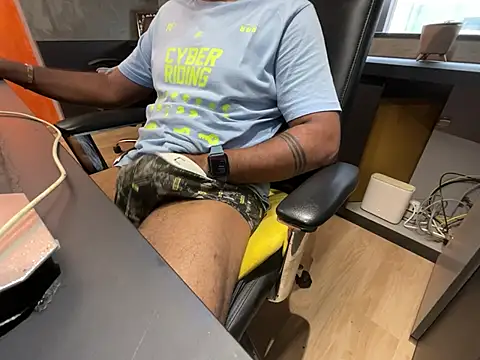 Nil_Talreja's Live XXX Chat
