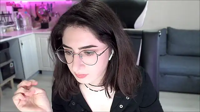 Regina_glow Chat XXX in diretta