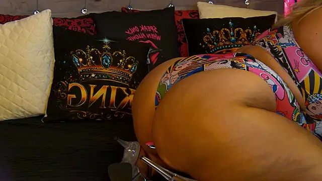 ZoeMesmerizee Live XXX Chat