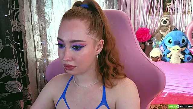 Chat XXX en directo de TinaBrook