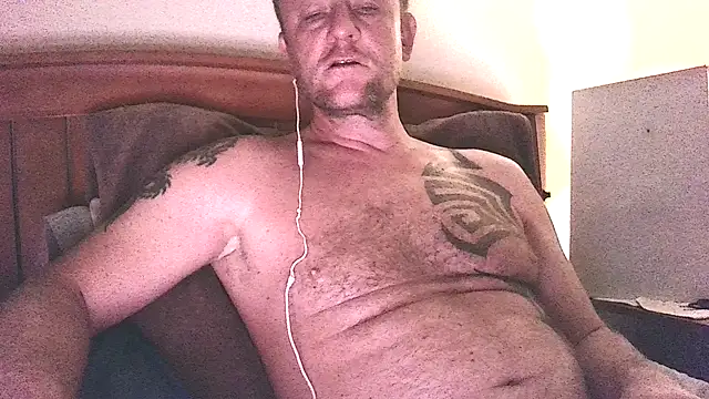 Yournaughty Chat XXX in diretta