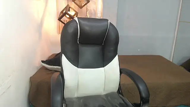 Cry_thereal Chat XXX live
