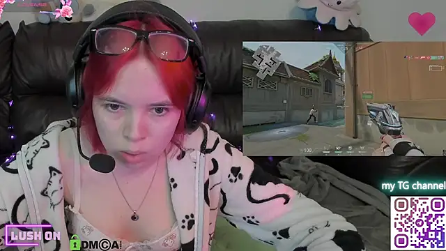 Chat XXX en directo de LinneaChan