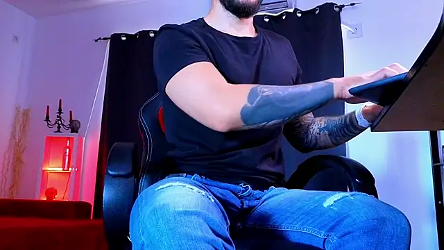 Chat XXX en directo de MightyAaron66