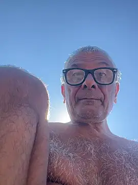 XXX chat uživo modela 4n4l1zz4m1