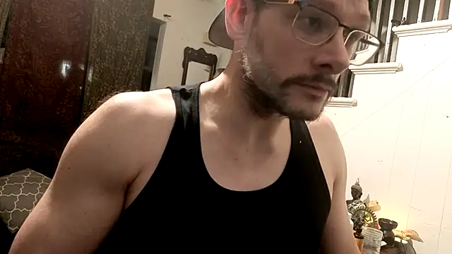 XXX chat uživo modela MasterDaddyCool