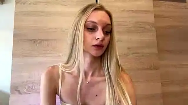 Lifeof_blonde Chat XXX in diretta