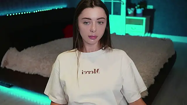 XXX chat uživo modela DinaCandy
