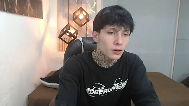 Cry_thereal 现场XXX聊天