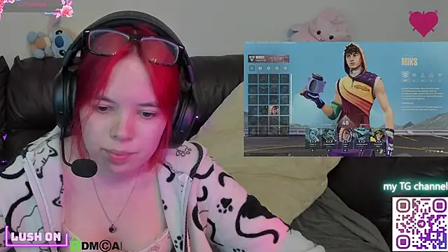 Онлайн чат XXX LinneaChan