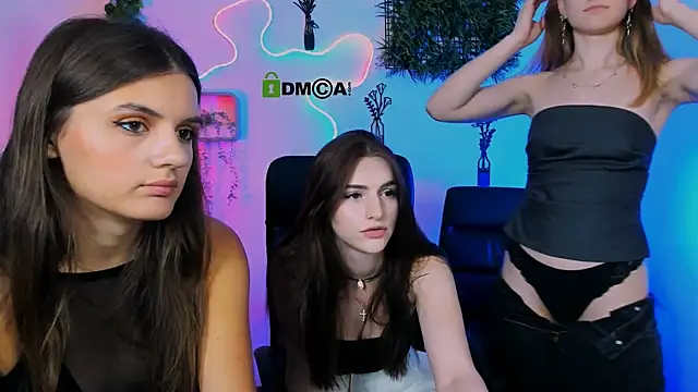 XXX chat uživo modela lisa_dark_