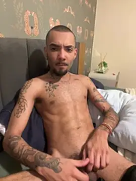 Rik_Olix Live XXX-chat