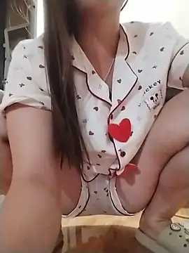 -Brooch- Live XXX-Chat