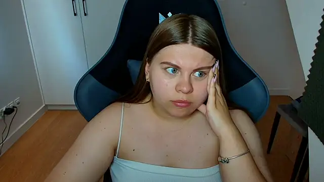 AbbyLuxee's Live XXX Chat