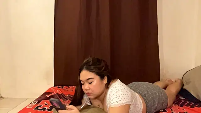 AlleenKohout Chat XXX live