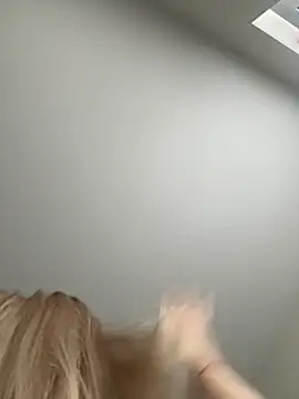 DianaNatur's Live XXX Chat
