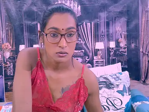 Czat XXX na żywo – IndianRebel4u2Luv