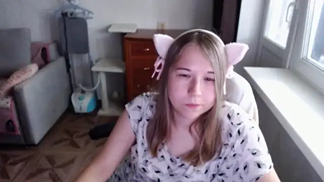 Chat XXX en directo de Emily-Way