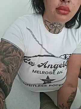 Chat XXX Live _VelvetAura_