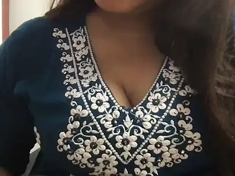 Secret_Fantasy_'s Live XXX Chat