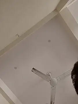 Realcumshow 即時 XXX 聊天