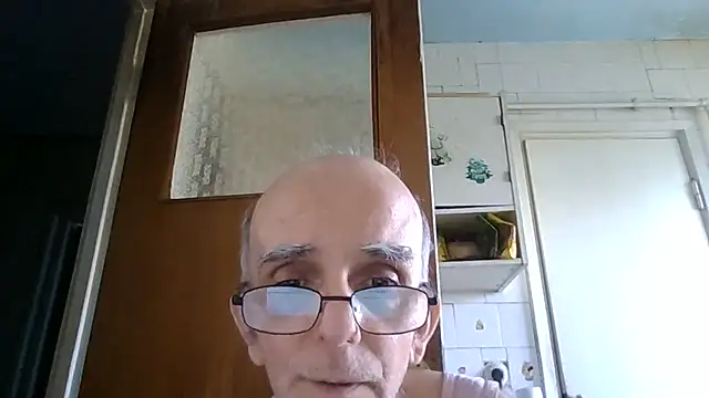 mariusica1@xh Chat XXX live