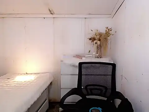 Urultimate_milker Show Webcam