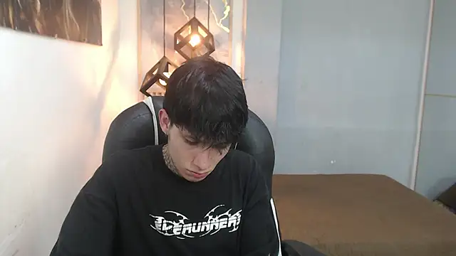 Chat XXX ao vivo de Cry_thereal