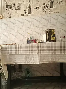 Saysomething3: απευθείας συνομιλία ΧΧΧ