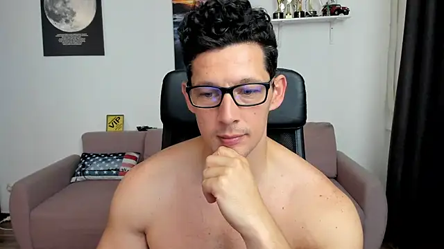 BrutusK08 라이브 XXX 채팅