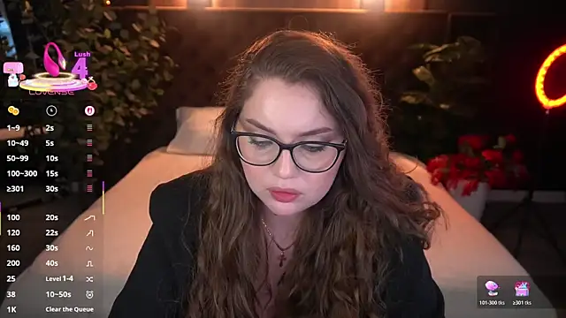 Chat +18 de LuxSopphia ao vivo
