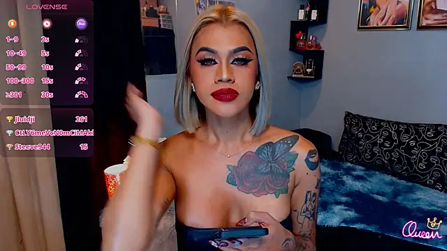 Živý XXX chat StellaStrong30