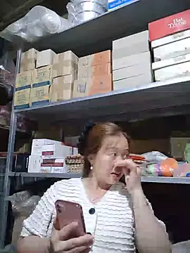 Yee_Yee1 现场XXX聊天