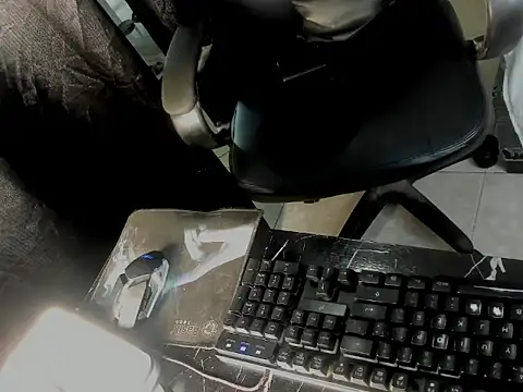 master_badboy élő XXX-chatje