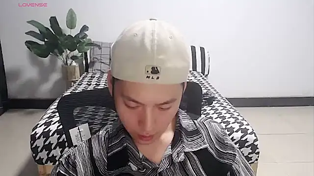 yichen008 即時 XXX 聊天
