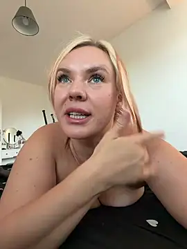 AnjaAmelia Live XXX-chat