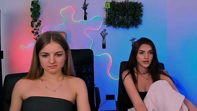 XXX chat uživo modela lisa_dark_