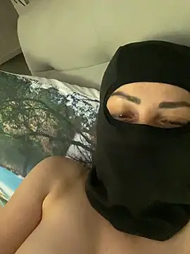 Luna_Rossa Chat XXX in diretta
