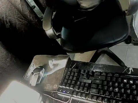 Chatroom XXX en direct de master_badboy