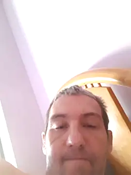 Chat +18 de julaysabi ao vivo