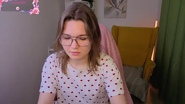 צ'אט XXX בשידור חי של RiriZen