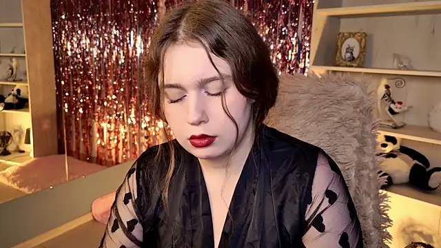 XXX chat uživo modela FioraMarmoris
