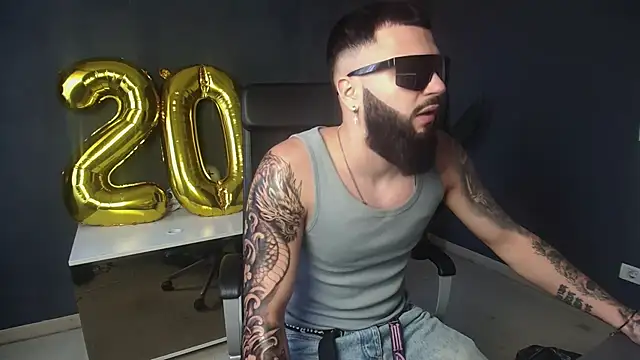 OscarWillssn Webbikameraesitys