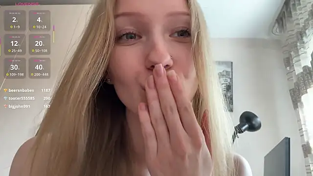 BivalentFalloff – Naživo XXX chat