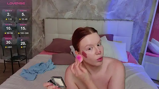 Онлайн чат XXX Lucyhornydoll_