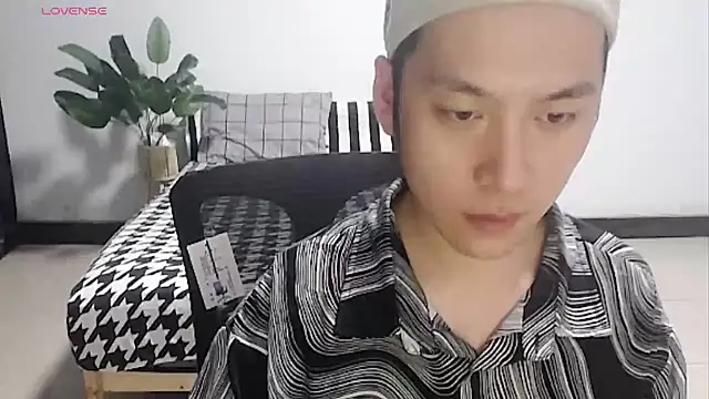 Czat XXX na żywo – yichen008