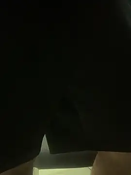 bigdickguy21cm Adlı Modelin Canlı XXX Sohbeti