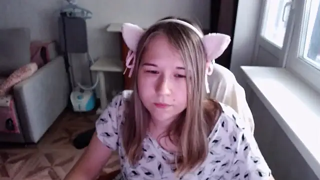 Emily-Way – Naživo XXX chat