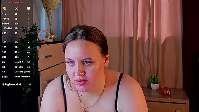XXX chat uživo modela MissBadTiming